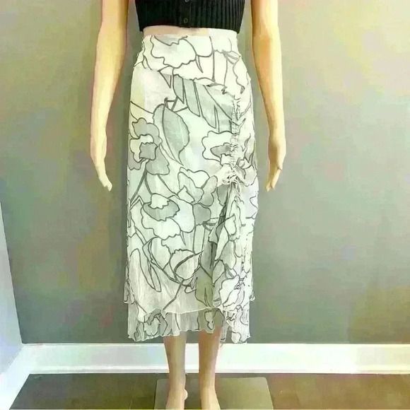 Vintage Dresses & Skirts - BANDOLERA Boho  Floral Pastel Green Pattern Cottagecore High Waisted Midi Skirt.